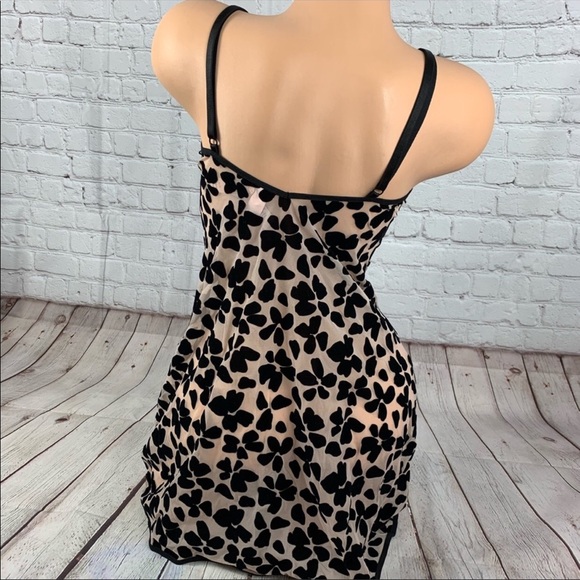 Victoria’s Secret Lingerie Babydoll Leopard Print - Picture 4 of 5